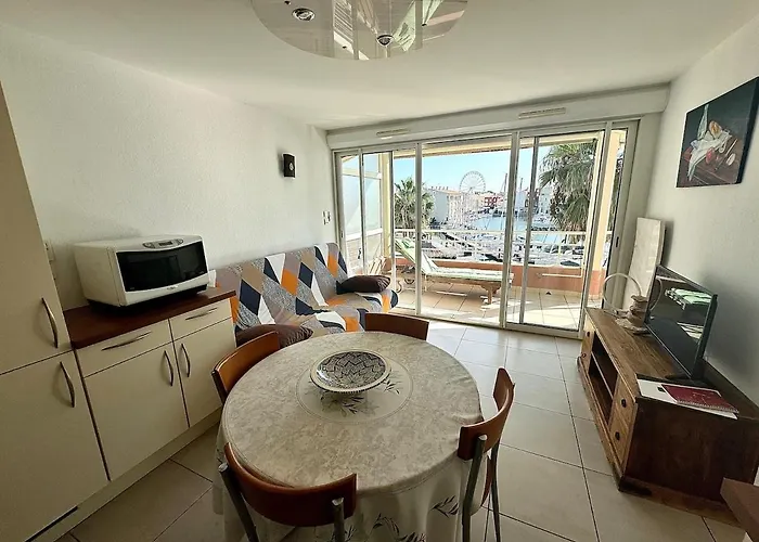 - Cap D'agde Vue Port آجد